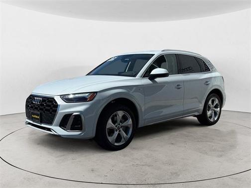 2025 Audi Q5 45 S line quattro Premium