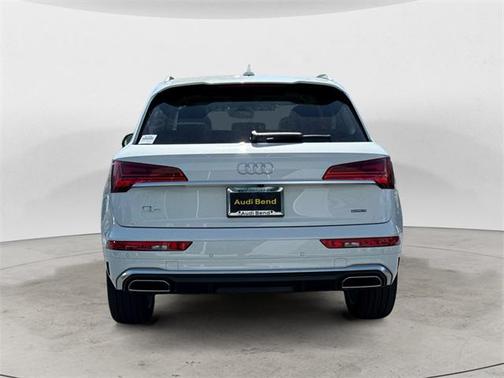 2025 Audi Q5 45 S line quattro Premium