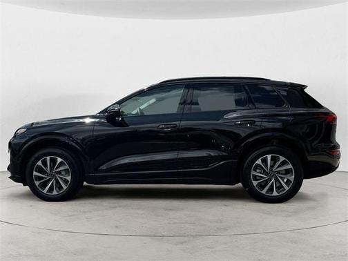 2025 Audi Q6 e-tron Premium