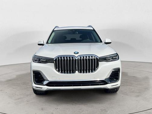 Mineral White Metallic 2020 BMW X7 xDrive40i