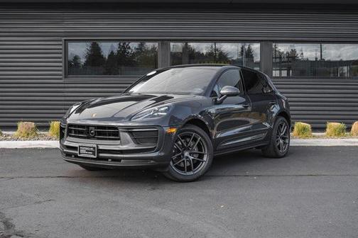 2023 Porsche Macan T
