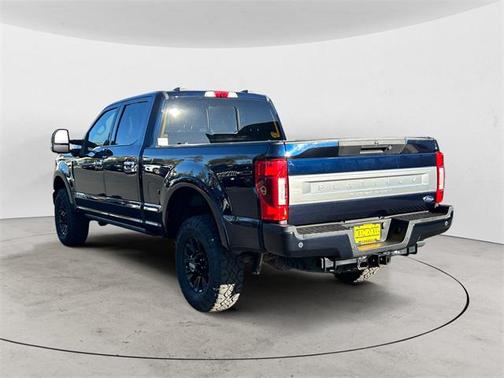 2022 Ford F-350 Platinum