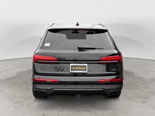 2026 Audi Q7 55 Premium