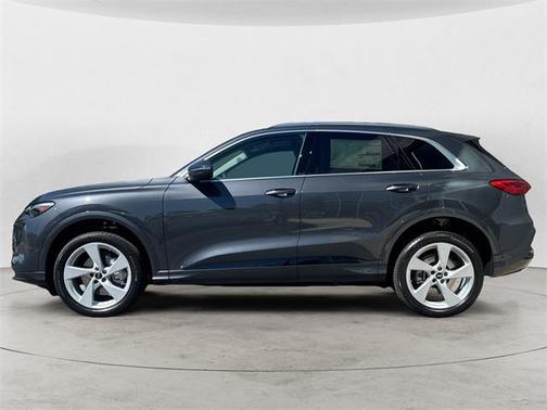 2025 Audi Q5 2.0T quattro Premium