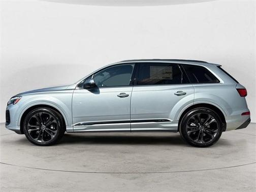 2025 Audi Q7 55 Prestige