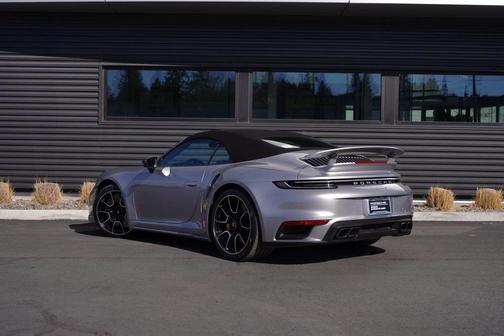 2021 Porsche 911 Turbo S