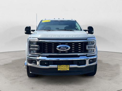 Avalanche 2025 Ford F-450 Lariat