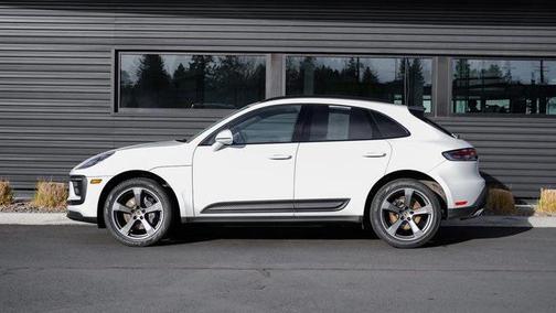 2023 Porsche Macan 