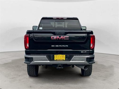 2022 GMC Sierra 3500 SLT