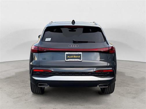 2025 Audi Q5 2.0T quattro Premium