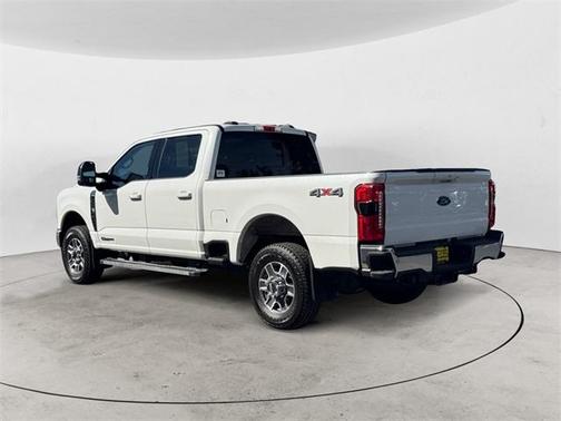 2024 Ford F-350 Lariat Super Duty