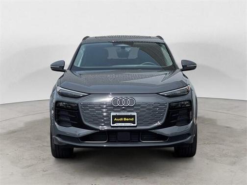 2025 Audi Q6 e-tron Premium