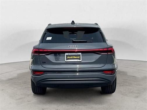 2025 Audi Q6 e-tron Premium