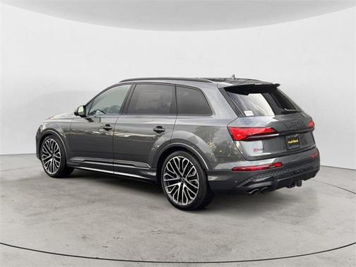 2026 Audi SQ7 4.0T Premium Plus