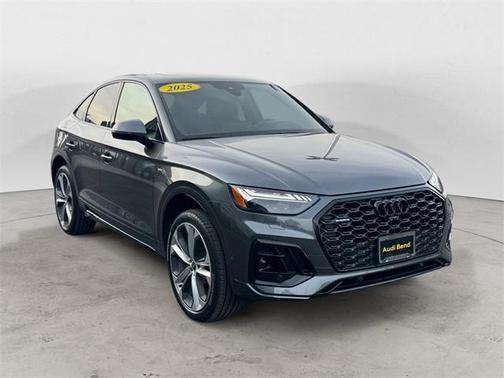 2025 Audi Q5 45 S line quattro Premium