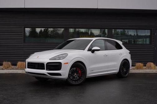 2023 Porsche Cayenne GTS