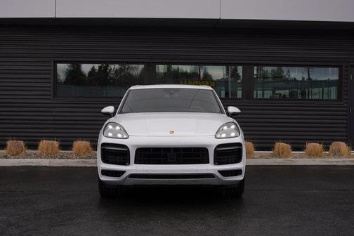 2023 Porsche Cayenne GTS