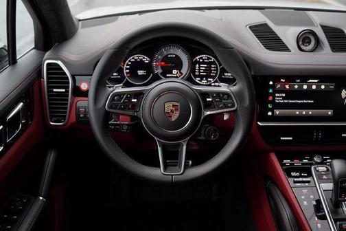 2023 Porsche Cayenne GTS
