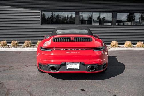 2022 Porsche 911 Carrera S