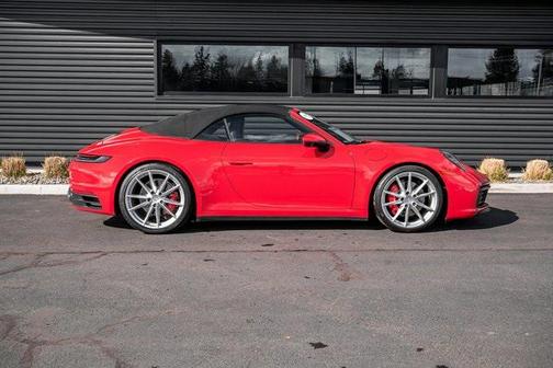 2022 Porsche 911 Carrera S