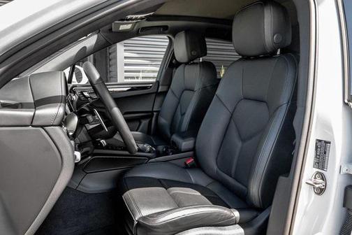 2024 Porsche Macan