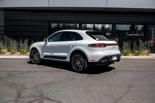 2024 Porsche Macan