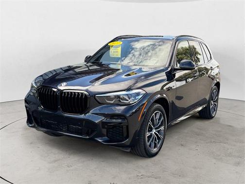 2022 BMW X5 M50i