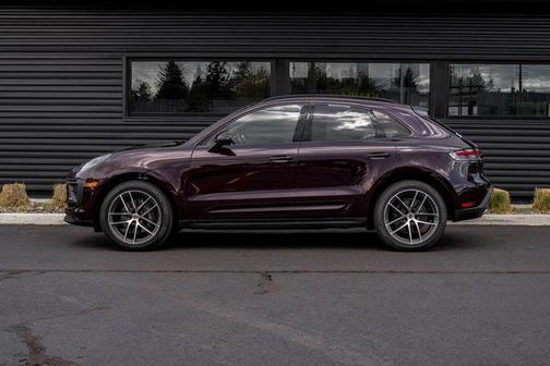 2023 Porsche Macan T