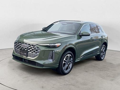 2025 Audi Q5 2.0T quattro Premium