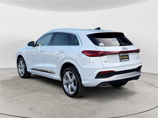 2025 Audi Q5 2.0T quattro Premium