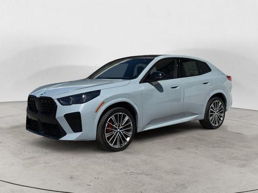 Gray Metallic 2025 BMW X2 xDrive28i