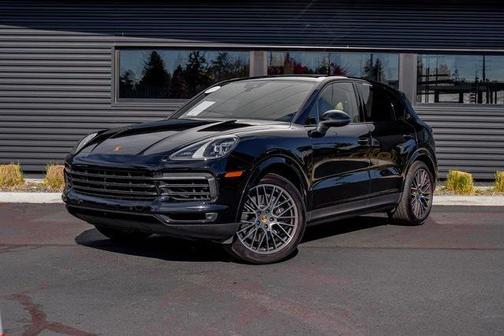 2022 Porsche Cayenne 