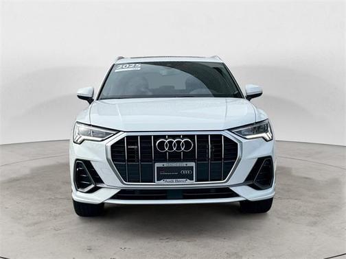 2025 Audi Q3 45 S line Premium
