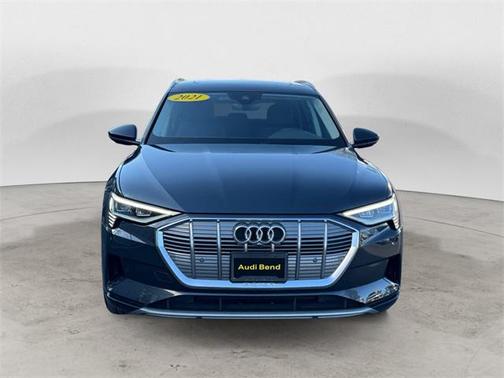2021 Audi e-tron Premium