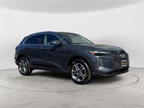 2025 Audi Q5 2.0T quattro Premium