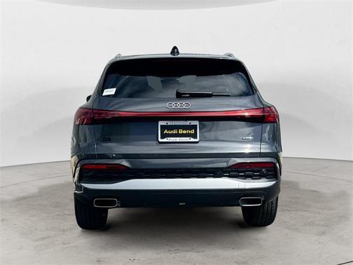 2025 Audi Q5 2.0T quattro Premium