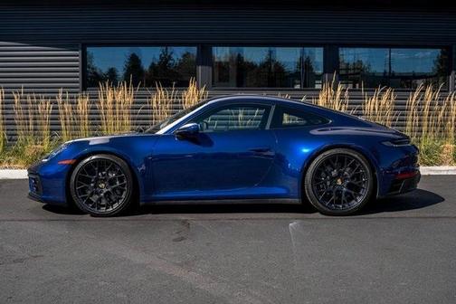 2024 Porsche 911 Carrera GTS