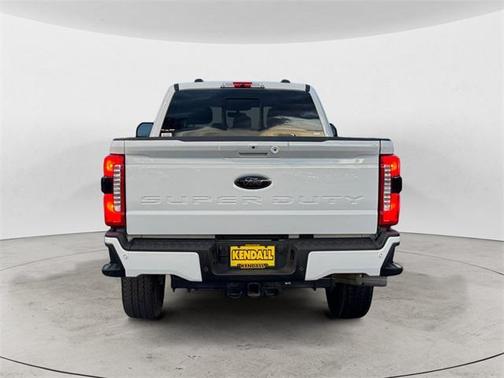 2024 Ford F-350 Lariat Super Duty