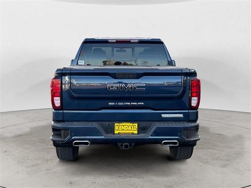 2022 GMC Sierra 1500 Limited Elevation