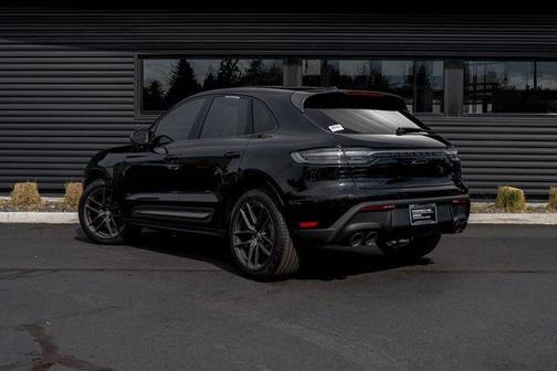 2023 Porsche Macan T