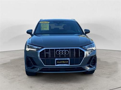 2025 Audi Q3 45 S line Premium
