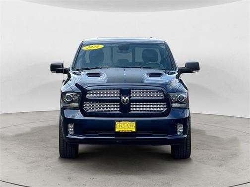 2021 RAM 1500 Classic SLT