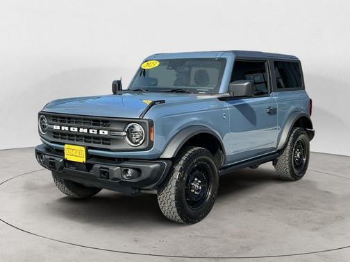 Azure Gray Metallic 2023 Ford Bronco Black Diamond