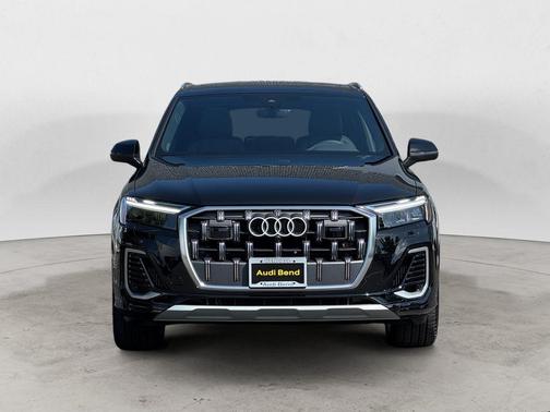 2025 Audi Q7 55 Premium