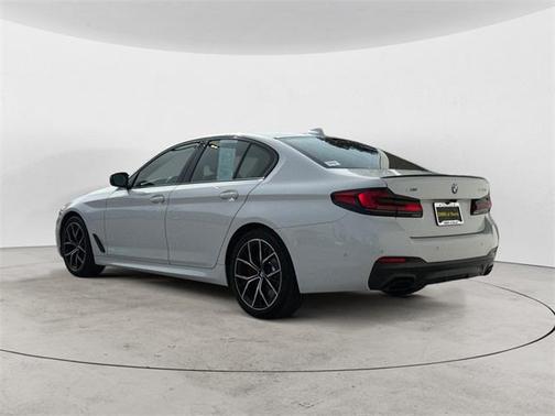 2023 BMW 540 i xDrive