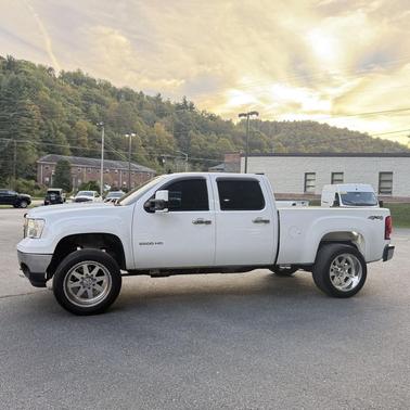 2013 GMC Sierra 2500 SLE