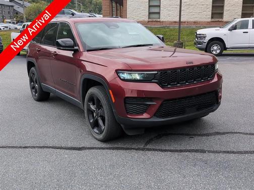 2023 Jeep Grand Cherokee Altitude