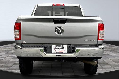 2024 RAM 2500 Tradesman Crew Cab 4x4 6'4' Box