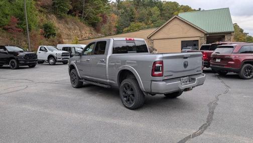 2022 RAM 2500 Laramie Crew Cab 4x4 6'4' Box