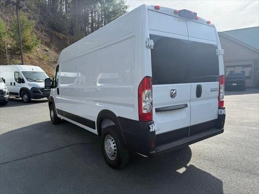 2024 RAM ProMaster 2500 Tradesman